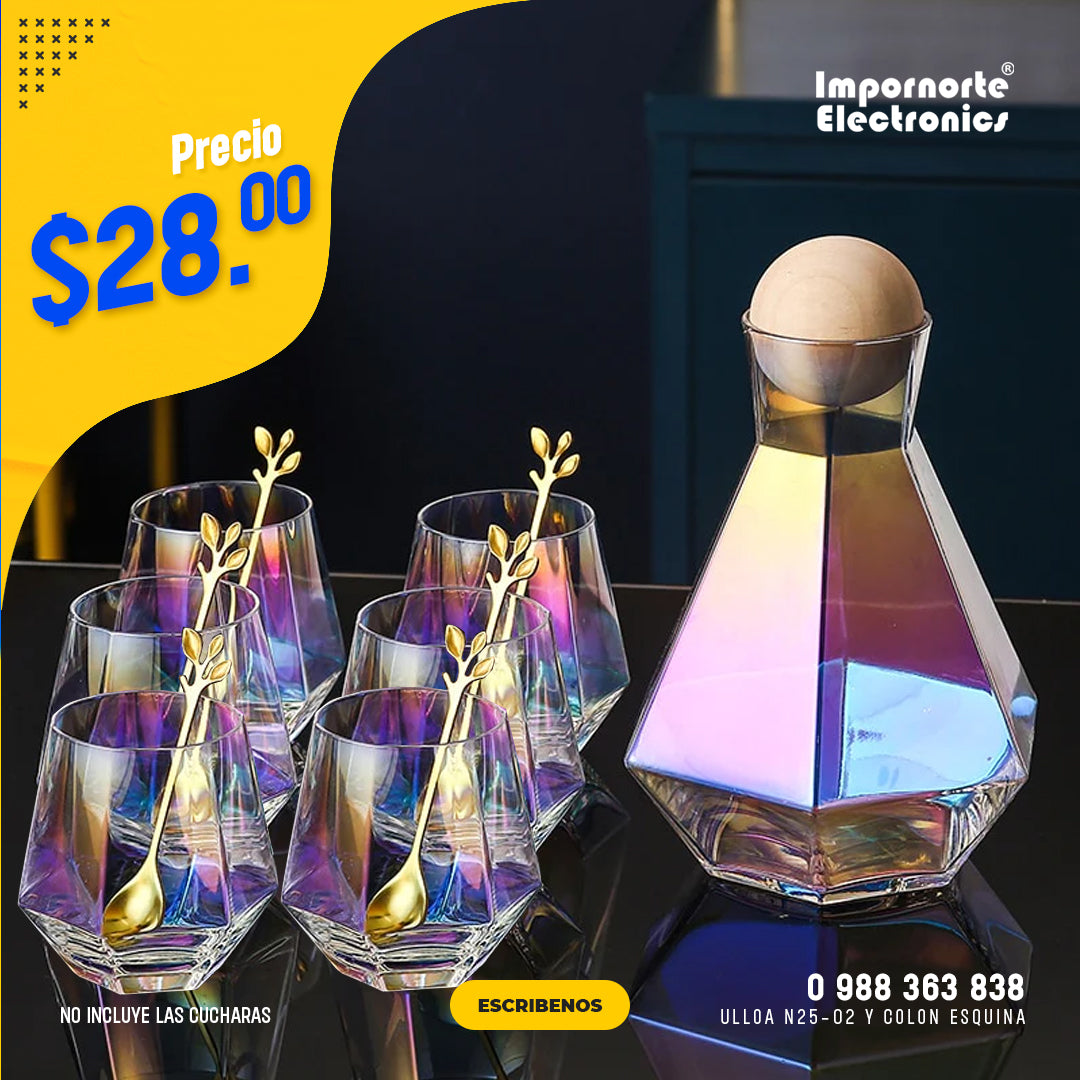 Vaso de vidrio con geometría hexagonal para vino tinto con diseño de brandy
